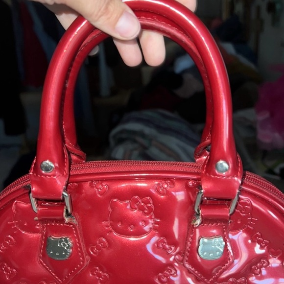 Hello Kitty Red Loungefly Embossed Bag - Gorgeous NWOT - Picture 9 of 11